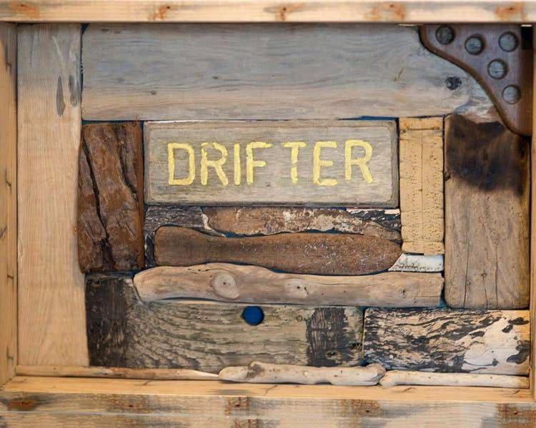 Driftwood Inn Saint Saviour Exterior photo