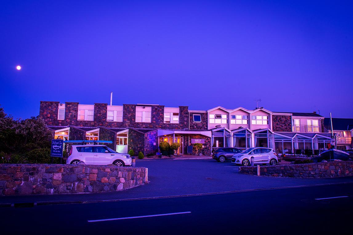 Driftwood Inn Saint Saviour Exterior photo